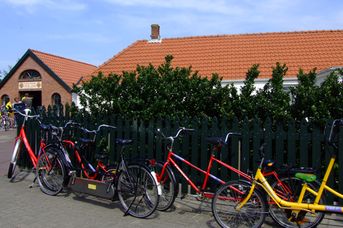 Fahrradverleih am Bahnhof 